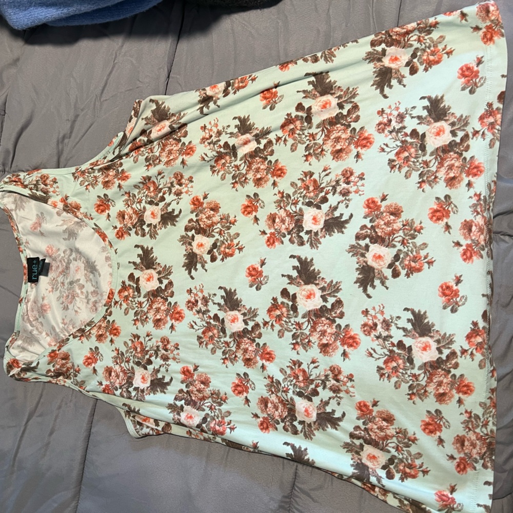 Rue21 Floral Tank Top